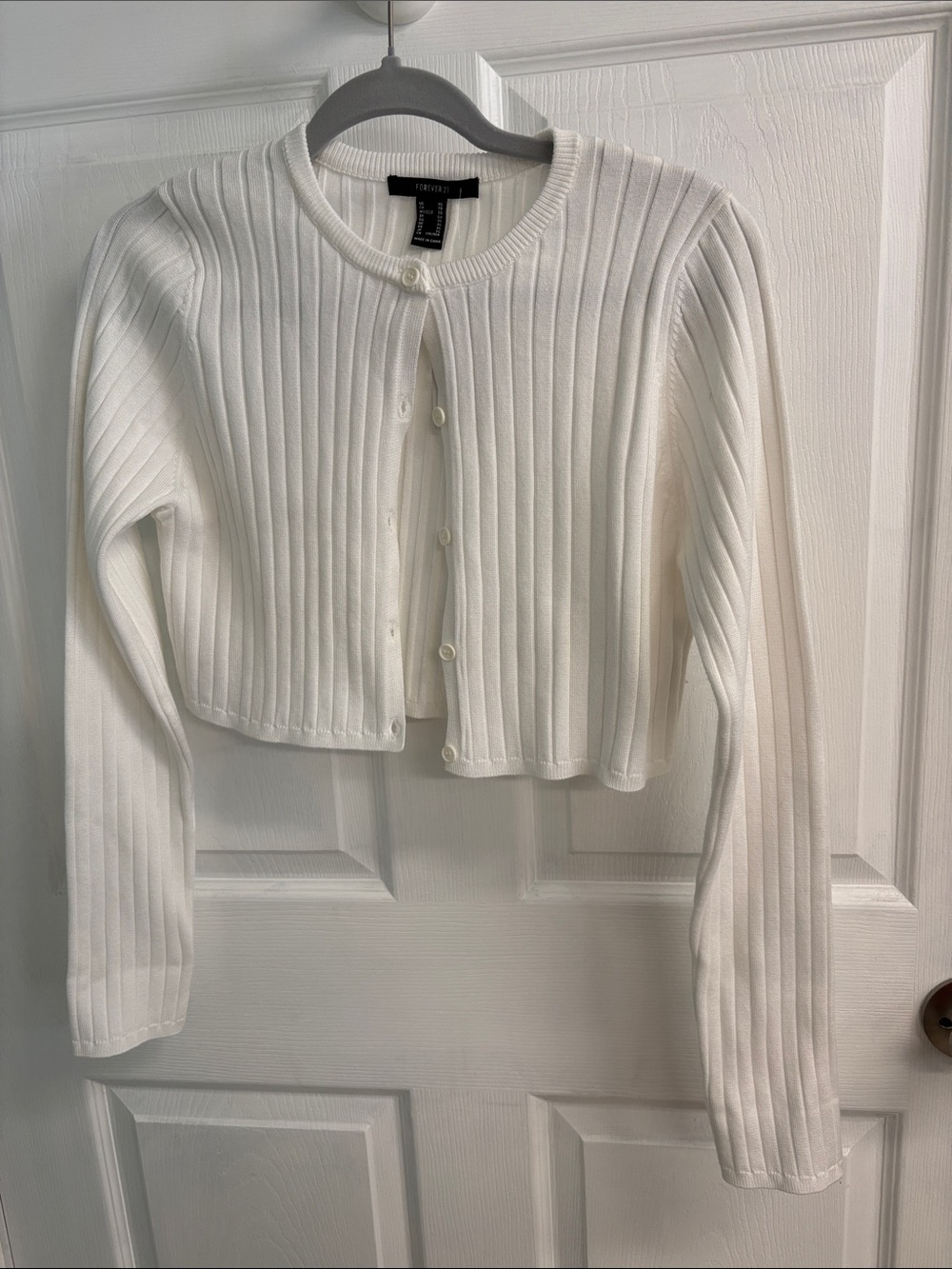 Forever 21 White Ribbed Cropped Button-Up Cardigan